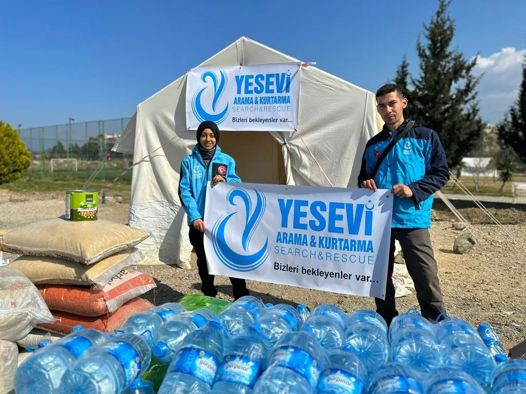 İskenderun Teknik Üniversitesi kampüsü içerisinde yemekhane kurulumu devam ediyor.