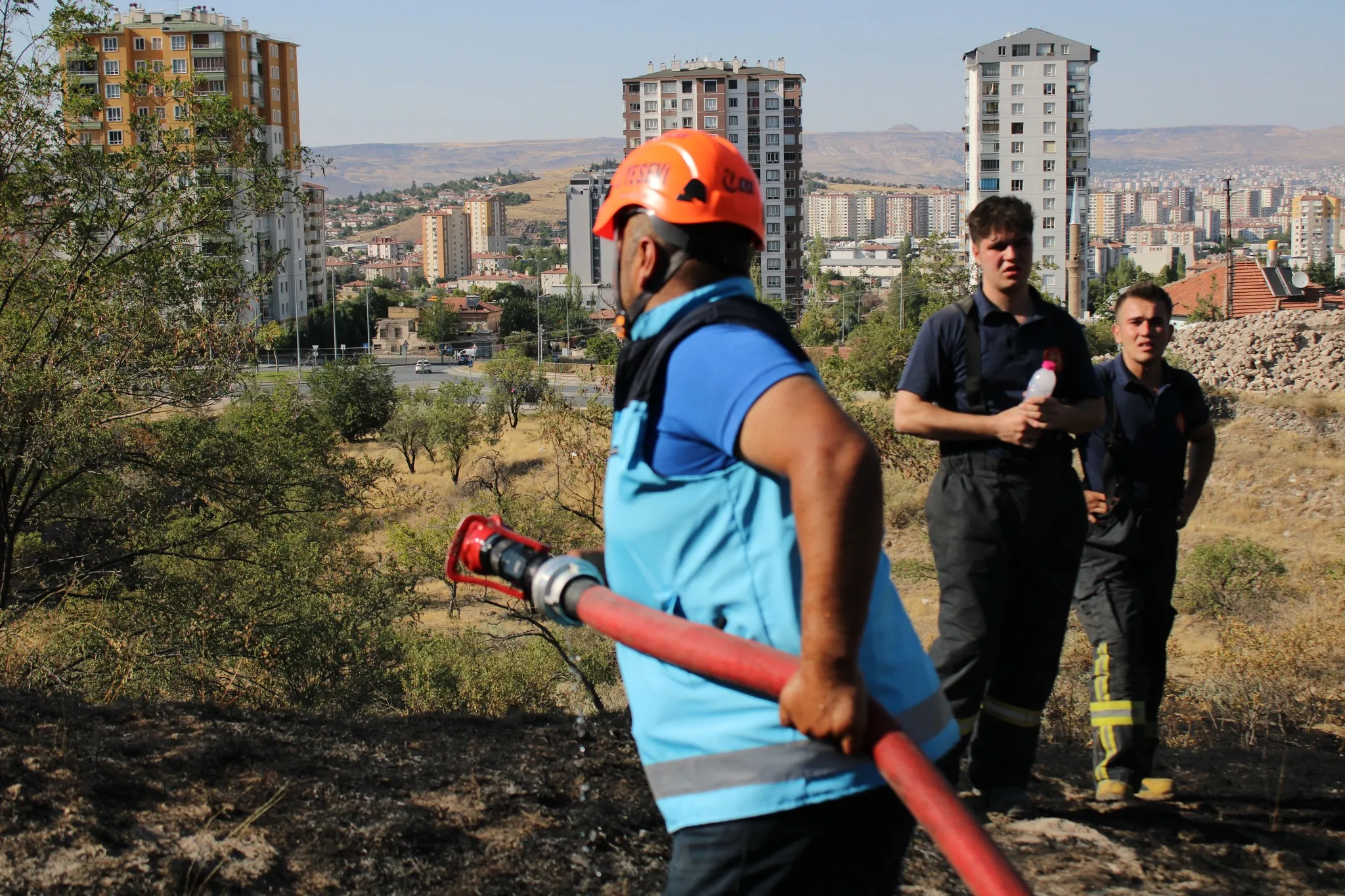 Kayseri Kazım Karabekir Mahallesindeki Yangın Başarıyla Söndürüldü