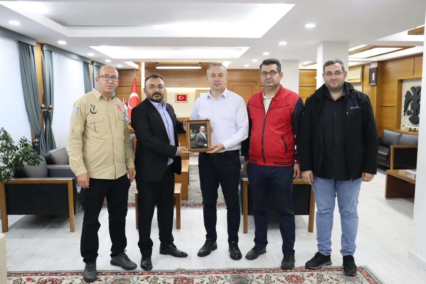 Yesevi Hareketi’nden Sivas Belediye Başkanı Sayın Adem Uzun’a Ziyaret