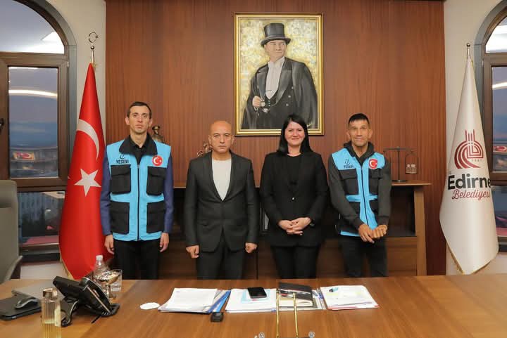YESEVİ HAREKETİ DERNEĞİ EDİRNE TEMSİLCİLİĞİNDEN EDİRNE BELEDİYESİNE ZİYARET