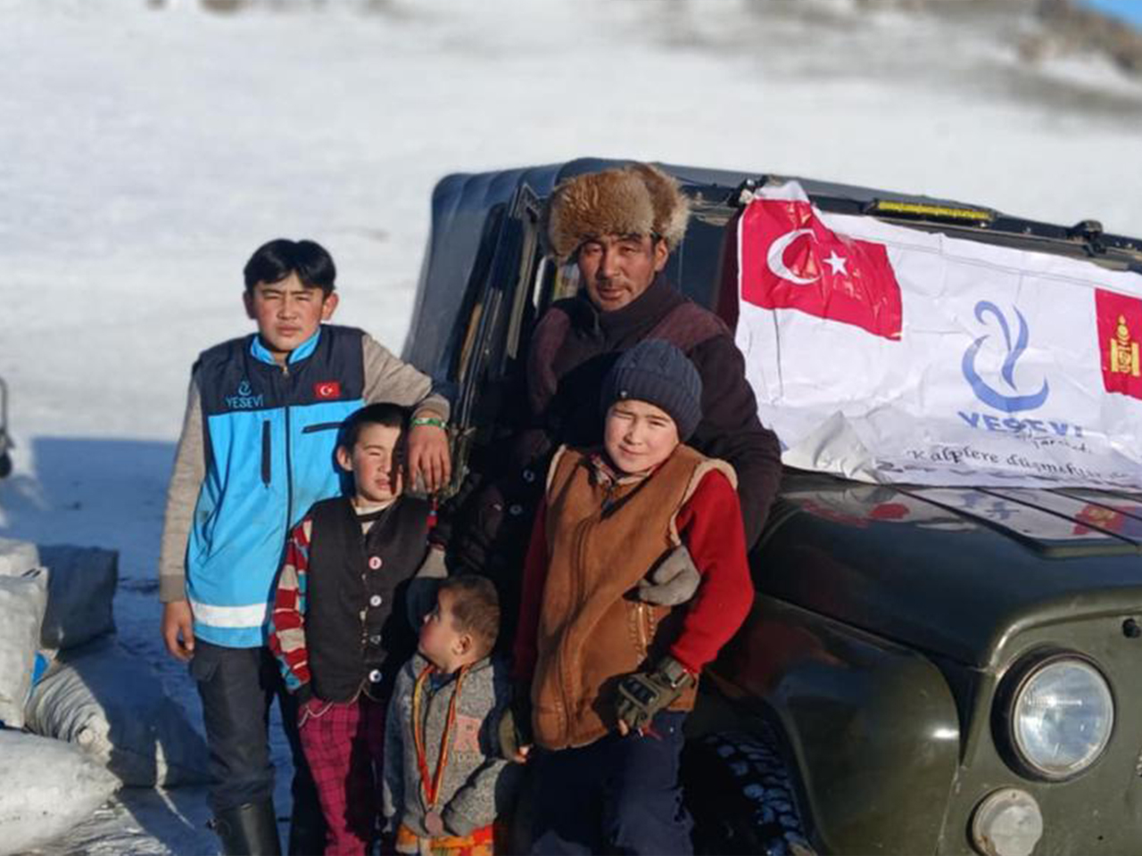 Ata Topraklarımız Moğolistan’da Kömür Dağıtımı Gerçekleştirdik