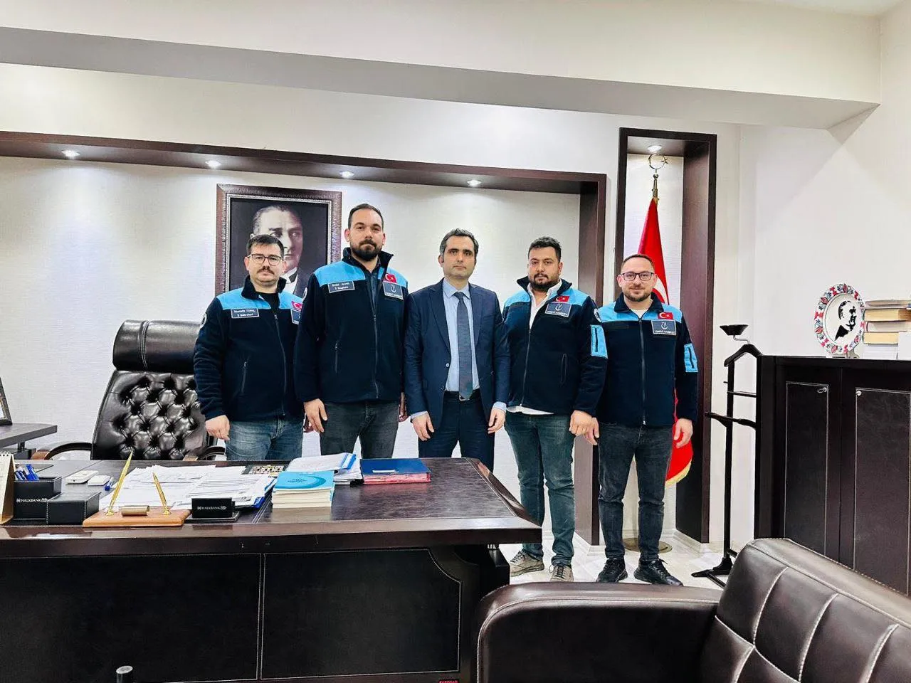 Yesevi Hareketi Heyeti, Adana Kozan Kaymakamını Ziyaret Etti
