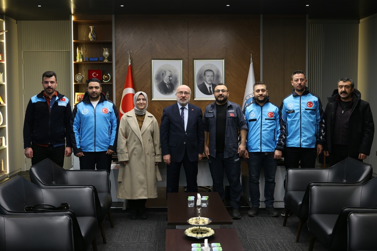 Yesevi Hareketi’nden Kayseri Üniversitesi Rektörlüğü’ne Ziyaret